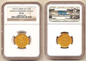 Gold ½ Mohur, a lion carrying a Crown in its hand to left, no date, 1819 issue (KM 420, Pr
