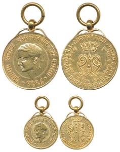 Dhrangadhra, Mayurdhvaja Sinha, Gold Gilt Medal (2), 15.16g, 15.47g, Coronation of the rul