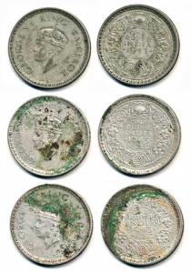 George VI, Half Silver Rupee, 1943, Bombay Mint, C / II. Fine to Fine+, Scarce. (3)