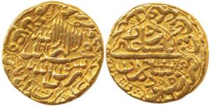 Shah Jahan, Gold Mohur, Daulatabad Mint, AH 1062/25, inscription within quatrefoil on both