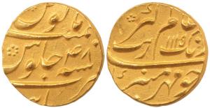 Aurangzeb, Gold Mohur, 11.07g, Khambayat Mint, AH 1115/48 (KM 315.27). About Uncirculated,