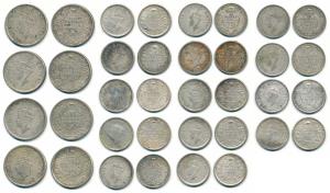 George VI, Half Silver ½ Rupee (4), 1940; ¼ Rupee (14), 1939 (2), 1940 (5) and 1943 (7). V