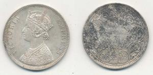 Victoria Empress, Silver Rupee, 1882, A / I ’C’ incuse; A3 / I dot. Very Fine to Extremely