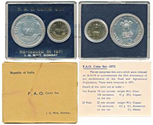 1971 Uncirculated Set, Food For All, set of 2, 20 Paise and Rupees 10. Within original pac
