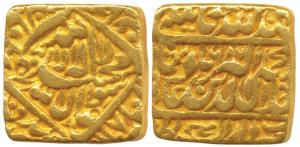 Akbar, Token imitating the stylization of a square Gold Mohur, 11.74g, Urdu Zafar Qarin Mi