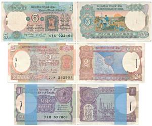 Rupees 1, 2 and 5 bundles, signed S. Venkitaramanan, R. N. Malhotra and I. G. Patel, (J&R 