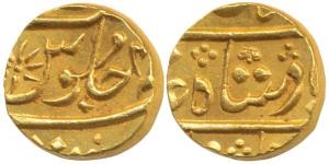 Gold Mohur, 11.60g, struck at the Bombay Mint, (circa 1803-1824), in the name of Shah Alam