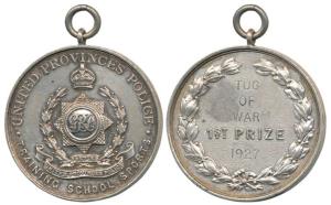 United Provinces Police Medal, Silver 28.46g, star within wreath surmounted by a crown and