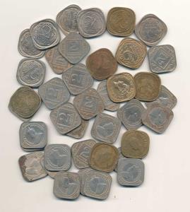 George V and George VI, Cupro Nickel and Nickel Brass 2 Annas, 28 different dates, 1918, 1