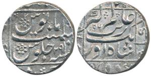 Aurangzeb, Silver Rupee, 11.32g, Junagadh Mint, AH 1096/29, square-area type, mint name in