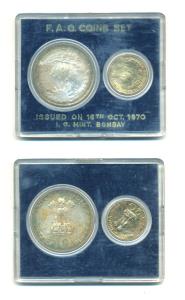1970 Uncirculated Set, Food For All, set of 2, 20 Paise and Rupees 10. In near immaculate 
