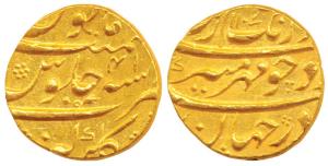 Aurangzeb, Gold Mohur, 10.94g, Gulbarga Mint, mint name at bottom, AH 1107/41 (KM 315.19).