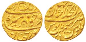 Aurangzeb, Gold Mohur, 10.77g, Shahjahanabad Mint, mint name at the top, AH 1115/46. Nice 