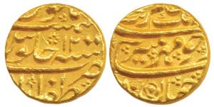 Aurangzeb, Gold Mohur, 10.93g, Zafarabad Mint, RY 12, near complete mint name at bottom. E