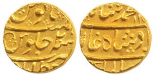 Muhammad Shah, Gold Mohur, 10.9g, Muazzamabad Mint, AH 11xx/2. Extremely Fine, Very Rare.