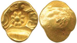 Yadavas of Devagiri, Mahadeva, Gold Padma Tanka, 3.74g, five punches, lotus in centre, Sha