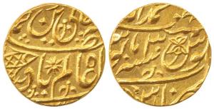 Muhammadabad Banaras Mint, Gold Mohur, 10.60g, in the name of Shah Alam II, fish, sun-burs