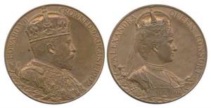 Coronation Medal of Edward VII, Bronze, 80.78g, bust of the Emperor to right on obv., bust