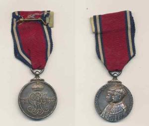 Silver Jubilee Medal of George V and Queen Mary, Silver, obv. conjoined bust of George V a