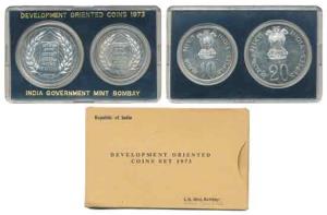 1973 Uncirculated Set, Grow More Food, set of 2, Rupees 10 and 20. In immaculate condition