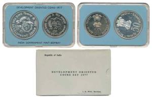 1977 Uncirculated Set, Development Oriented Coins set, Rupees 10 and 50. In immaculate con