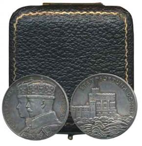 Silver Jubilee Medal of George V and Queen Mary, Silver, 15.6g, Domus Medal, conjoined bus