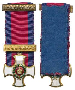 Distinguished Service Order (DSO), Gold Gilt, Miniature, cross with curved ends, overlaid 