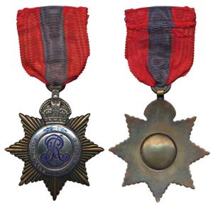 Imperial Service Order, Edward VII, Silver badge that consists of a circular silver plaque