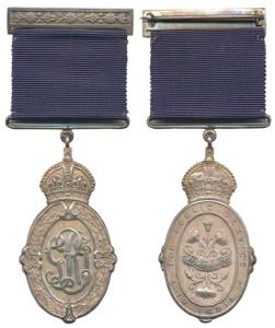 Kaiser-i-Hind Medal, George V, Silver, an oval badge surmounted by the imperial crown, the