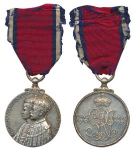 Silver Jubilee Medal of George V and Queen Mary, Silver, obv. conjoined bust of George V a