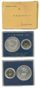 1971 Uncirculated Set, Food For All, set of 2, 20 Paise and Rupees 10. In near immaculate 