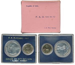1970 Uncirculated Set, Food For All, set of 2, 20 Paise and Rupees 10. In near immaculate 