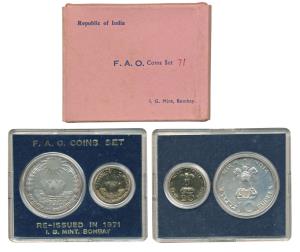 1971 Uncirculated Set, Food For All, set of 2, 20 Paise and Rupees 10. In near immaculate 