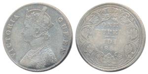 Victoria Queen, Silver Rupee, 1862, Bombay Mint, F / II, Smaller bust than normal B bust, 