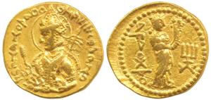 Kushanas, Huvishka (c. 152-192 AD), Gold Dinar, 8.07g, nimbate and helmeted bust of the ki