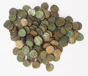 Ghaznavids and Sultans of Delhi (11-12th century AD), Billon Jital (151), Bull and Horsema