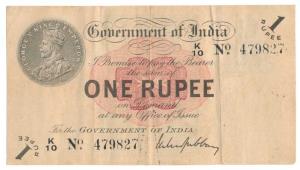 George V, Rupee 1, 1st issue, 1917, signed M. M. S. Gubbay (J&R 1.1A & 1.1B). Very Fine, S