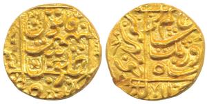 Aurangzeb, Gold Mohur, 10.98g, Junagadh (Junagarh) Mint (partially seen), couplet in margi