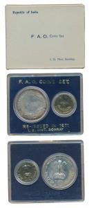 1971 Uncirculated Set, Food For All, set of 2, 20 Paise and Rupees 10. In near immaculate 