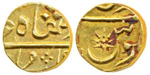 Gold 1/3 Mohur or Panchia, 3.86g, struck at the Bombay Mint, (circa 1801-1802), in the nam