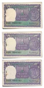 Rupee 1 bundle, 1978 (3), signed Manmohan Singh, inset A, (IPM# A-38). Uncirculated. (300)