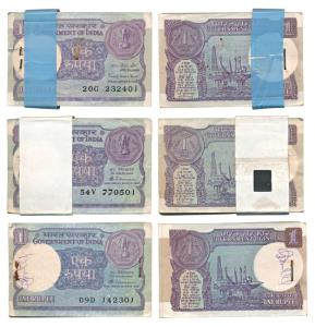 1 Rupee bundle (3), 1985, signed Pratap Kishan Kaul; 1985 & 1986 signed S. Venkitaramanan 