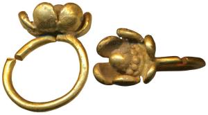Gold Jewellery from Shunga period (c. 1st century BC), 5.3g, Ear ornament with flower deco
