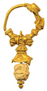 Gold Jewellery, Shunga period (c. 1st century BC), 4.9g, Ear ornament with intricate decor