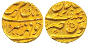 Aurangzeb, Gold ½ Mohur, 5.45g, Aurangabad Mint (off flan), AH 1085/18. Slight scratch mar