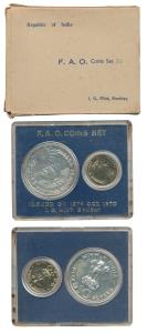 1970 Uncirculated Set, Food For All, set of 2, 20 Paise and Rupees 10. In near immaculate 