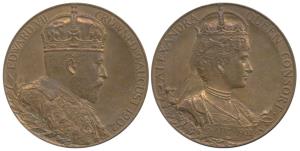 Edward VII Coronation Medal, Copper, bust of the Emperor to right on obv., bust of Queen A
