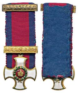 Distinguished Service Order (DSO), Gold Gilt, Miniature, cross with curved ends, overlaid 
