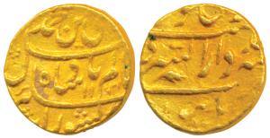 Dar ul Sarur Burhanpur Mint, Gold Mohur, 10.98g, in the name of Shah Alam II, ‘feather’-li
