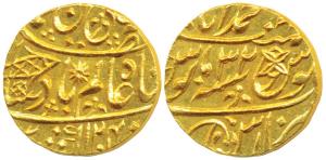 Muhammadabad Banaras Mint, Gold Mohur, 10.87g, in the name of Shah Alam II, fish, sun-burs